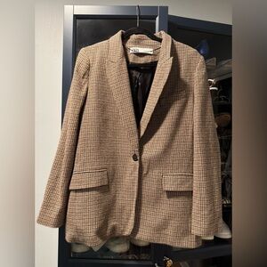 Zara Women's Houndstooth Blazer in Beige and Black